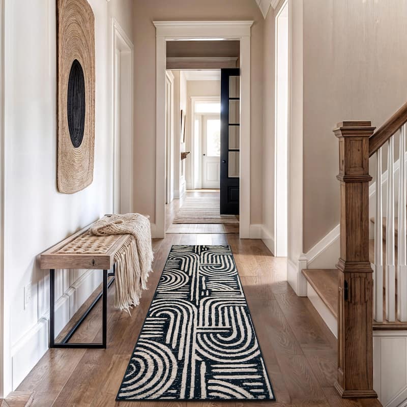 Transitional Bohemian Area Rug - Black - 2' 3" x 12'