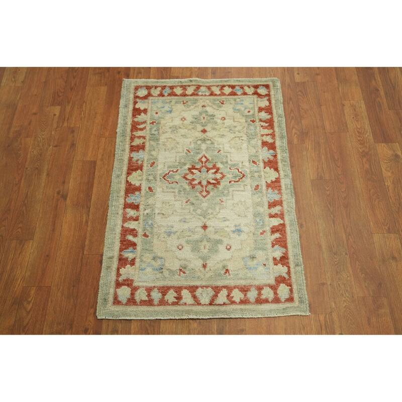 Handmade Wool Oushak Vegetable Dye Accent Rug, Medallion Geometric Carpet - 3' 0'' X 2' 0''
