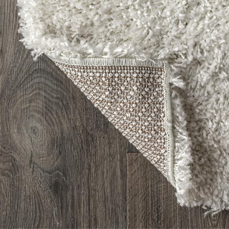 JONATHAN Y Modern Shag Plush Area Rug