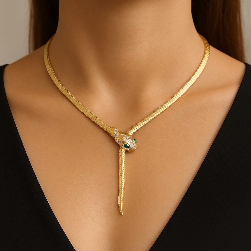 Snake Necklace with Emerald Details