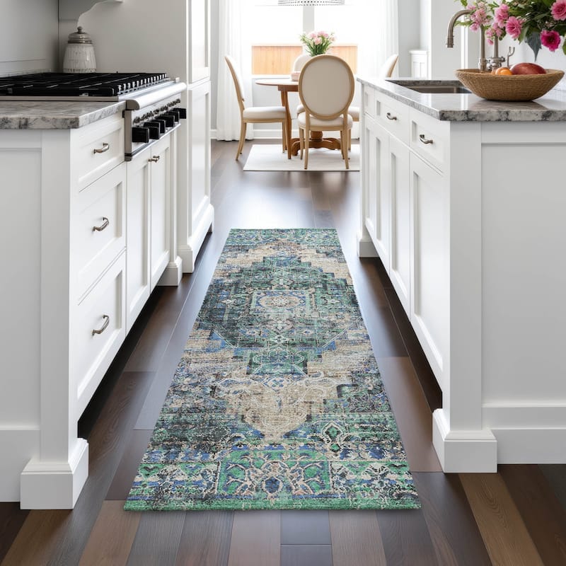 Machine Washable Indoor/Outdoor Boho Traditional Chantille Rug