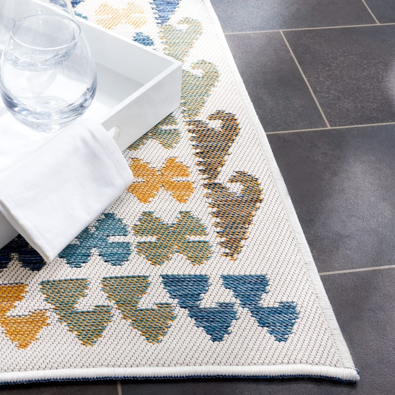 SAFAVIEH Sunrise Shelagh Indoor/Outdoor Waterproof Rug