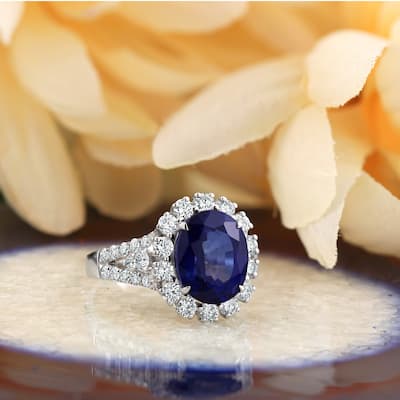 Auriya 18k Gold 5 3/8ct Oval Sapphire Halo Diamond Engagement Ring 4/5ct TDW