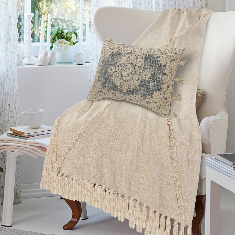 HomeRoots 14" X 20" Gray And Ivory 100% Cotton Abstract Zippered Pillow