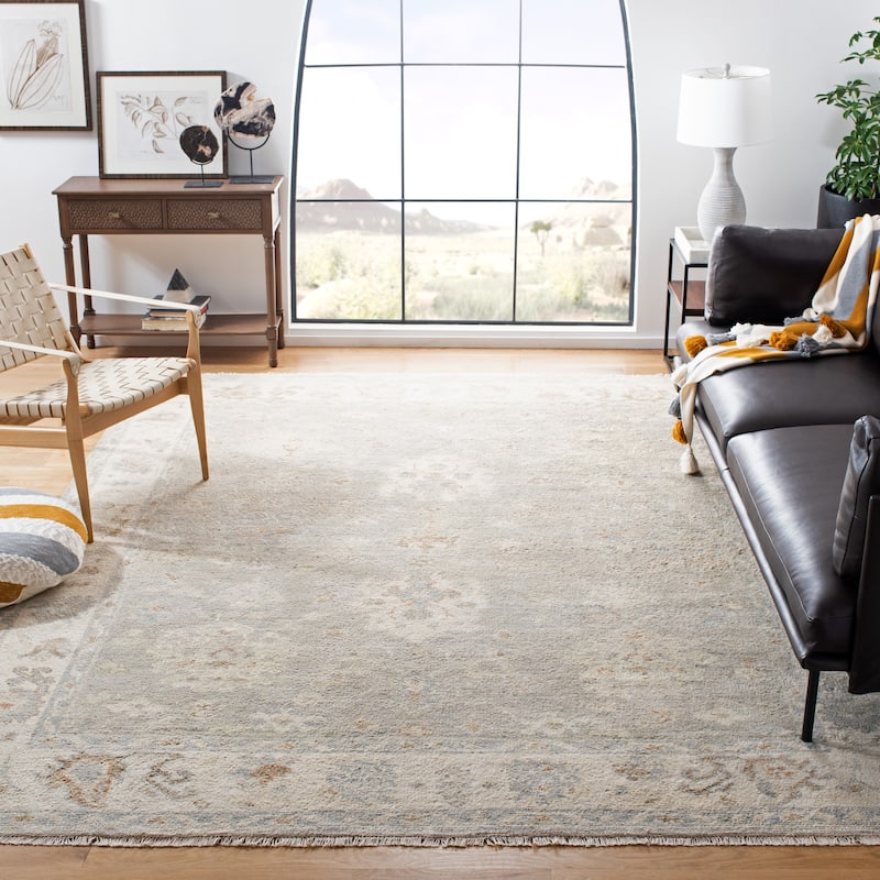 SAFAVIEH Hand-Knotted Samarkand Rinje Traditional Wool Rug - 2' x 3' - Ivory/Silver