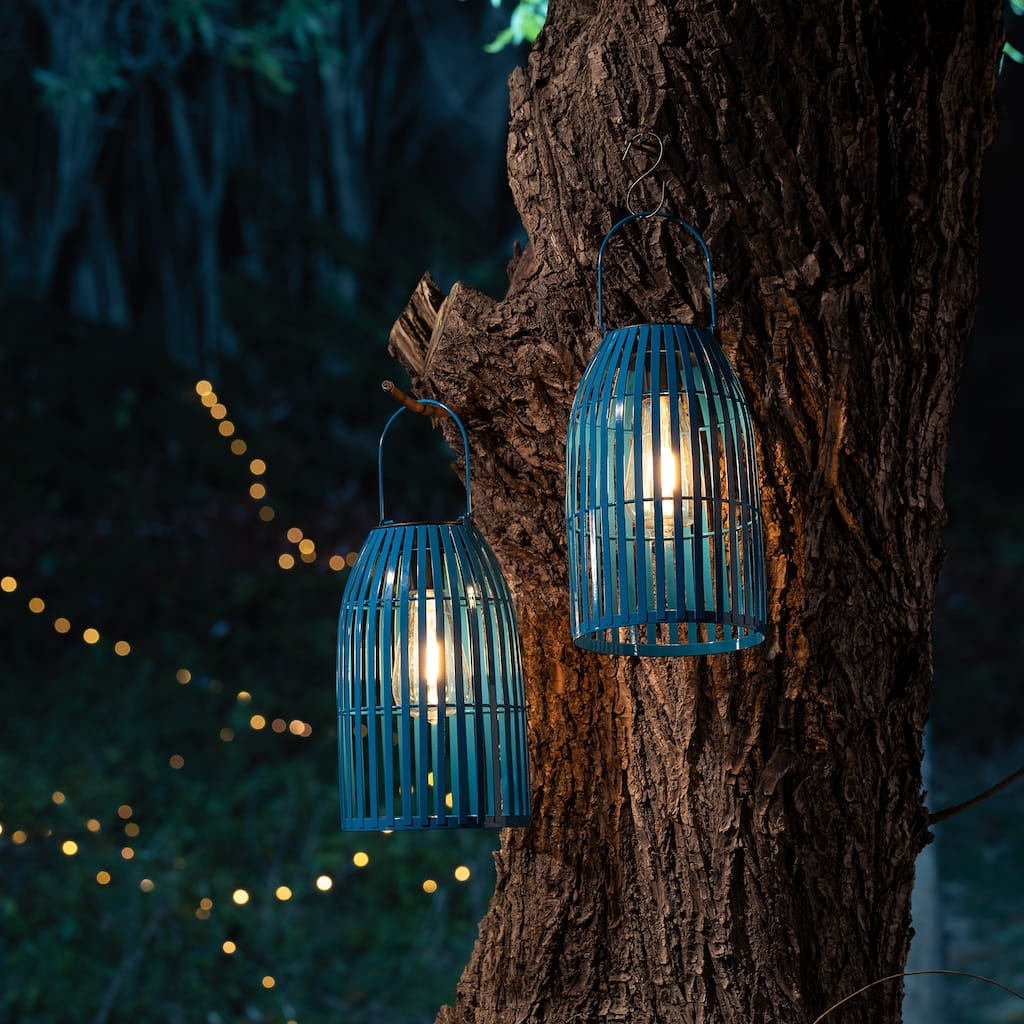 Glitzhome Set of 2 Metal Solar Powered Outdoor Hanging Lantern