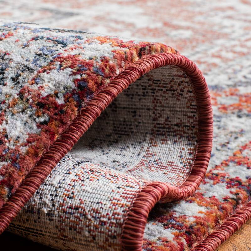 SAFAVIEH Herat Shawna Traditional Rug