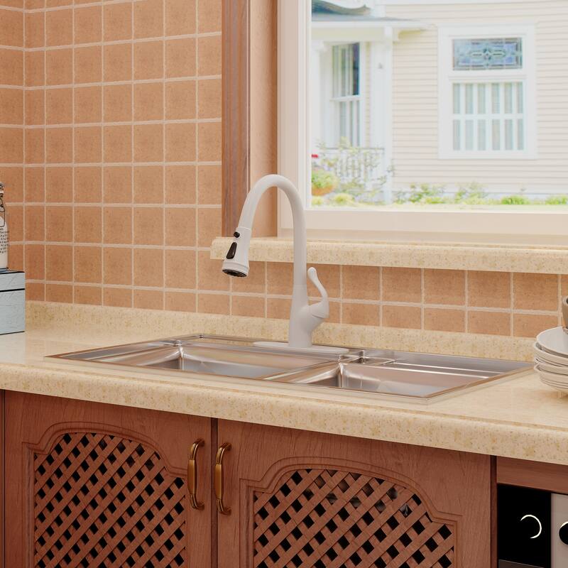 Clihome 3-Function 1 Handle PullDown Sprayer Kitchen Faucet