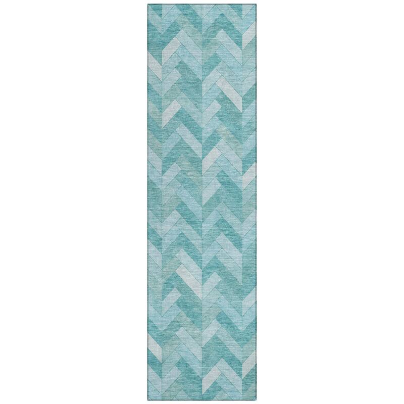 Machine Washable Indoor/ Outdoor Modern Chevron Chantille Rug