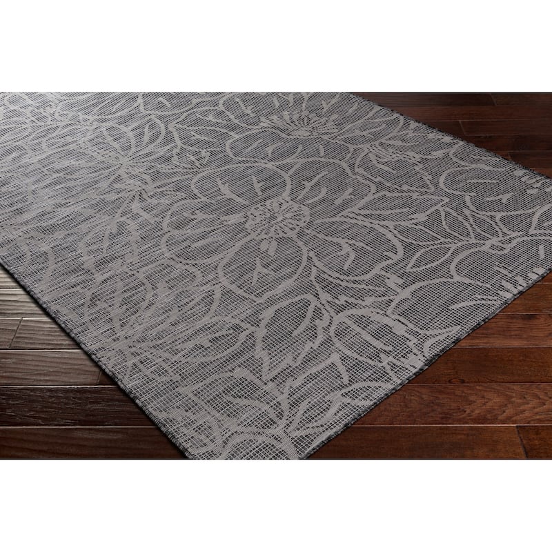 Artistic Weavers Hadley Indoor / Outdoor Floral Area Rug