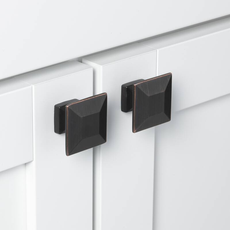 GlideRite 1.375-inch Oil-rubbed Bronze Square Cabinet Knobs (Pack of 10)