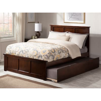 Madison Full Bed with Footboard and Twin Trundle in Walnut