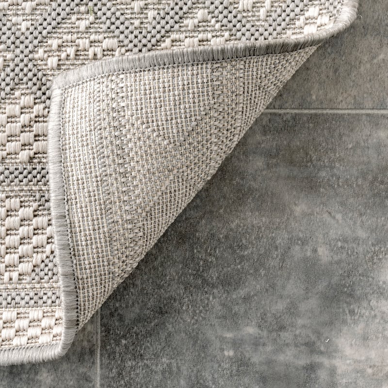 Nuloom Cari Moroccan Tribal Indoor/Outdoor Area Rug