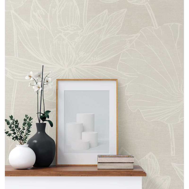 Seabrook Designs Water Lilies Nonwoven Unpasted Wallpaper