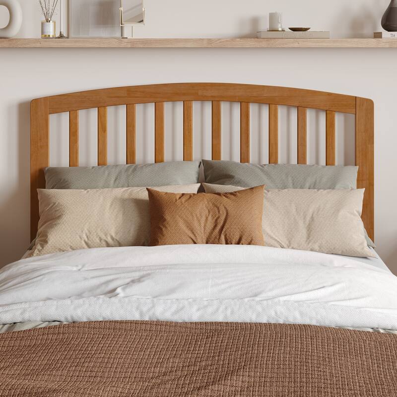 Lucia Platform Bed with Panel Footboard and Twin Trundle