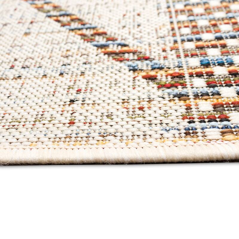 Liora Manne Avena Diamond Stripe Indoor/Outdoor Rug