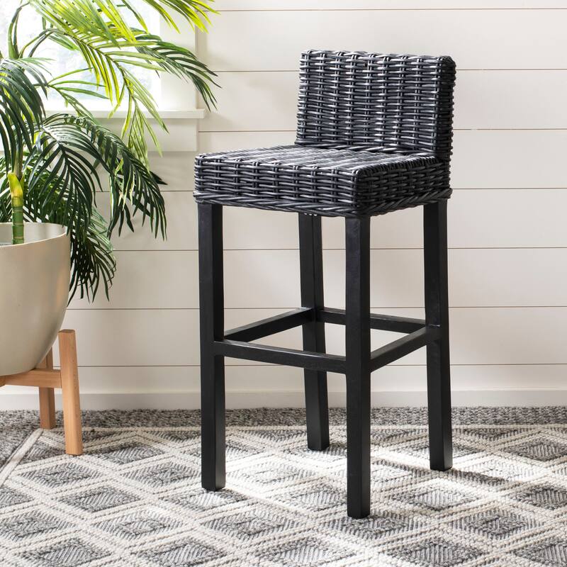 SAFAVIEH 29.5-inch Cypress Black Bar Stool - 17.7" x 17.7" x 37.4"