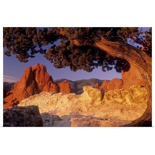 "Gateway Rock formation in Garden of the Gods Park in Colorado Springs, Colorado" Poster Print