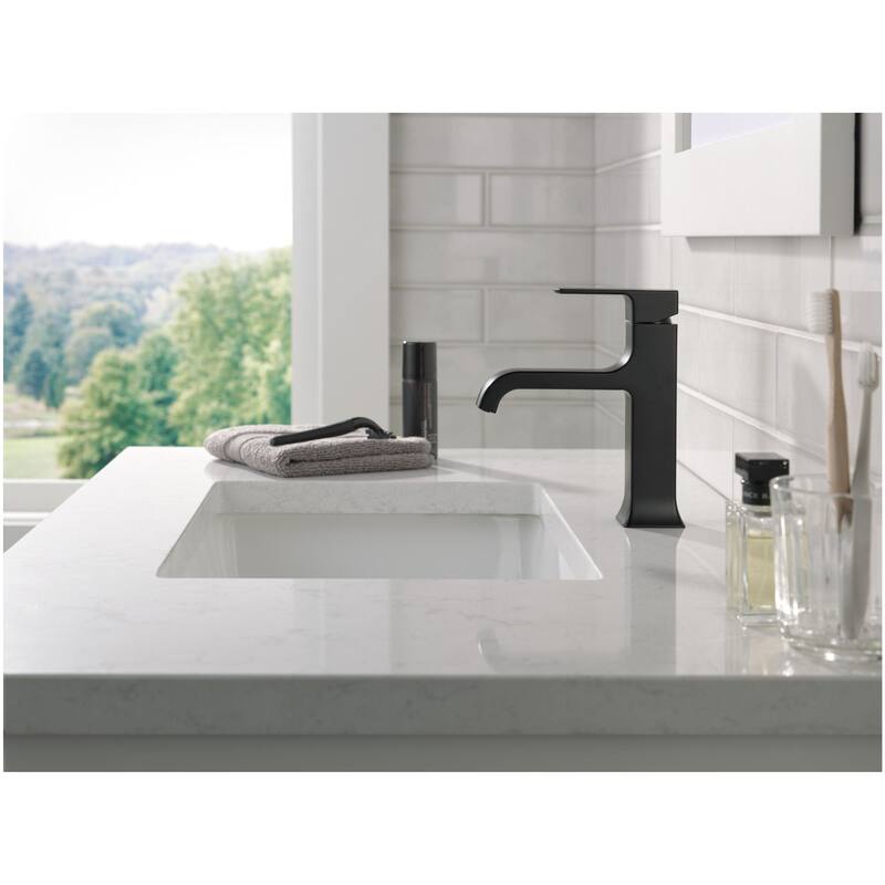 Delta 539-MPU-DST Velum 1.2 GPM Single Hole Bathroom Faucet with