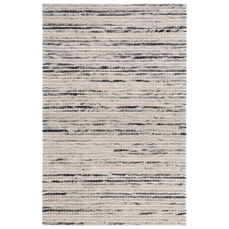 SAFAVIEH Handmade Marbella Katrein Wool Rug - 6' x 9' - Black/Ivory
