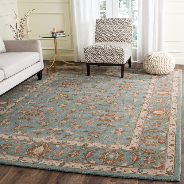 Safavieh Handmade Heritage Paola Traditional Oriental Wool Rug. Opens flyout.