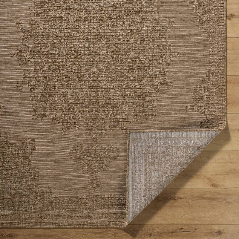 Livabliss Sandra Traditional Indoor/Outdoor Area Rug