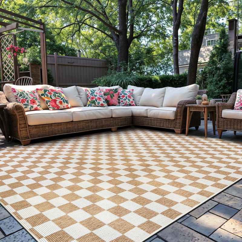 World Rug Gallery Contemporary Checkered Weather Resistant Reversible Indoor/Outdoor Area Rug - 7' 10" x 10' - Natural