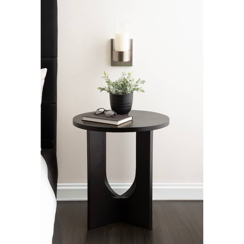 Kate and Laurel Zabler Metal Wall Sconce