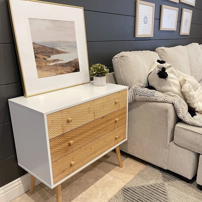 Elegant 3-Drawer Dresser - Off White - 3-drawer