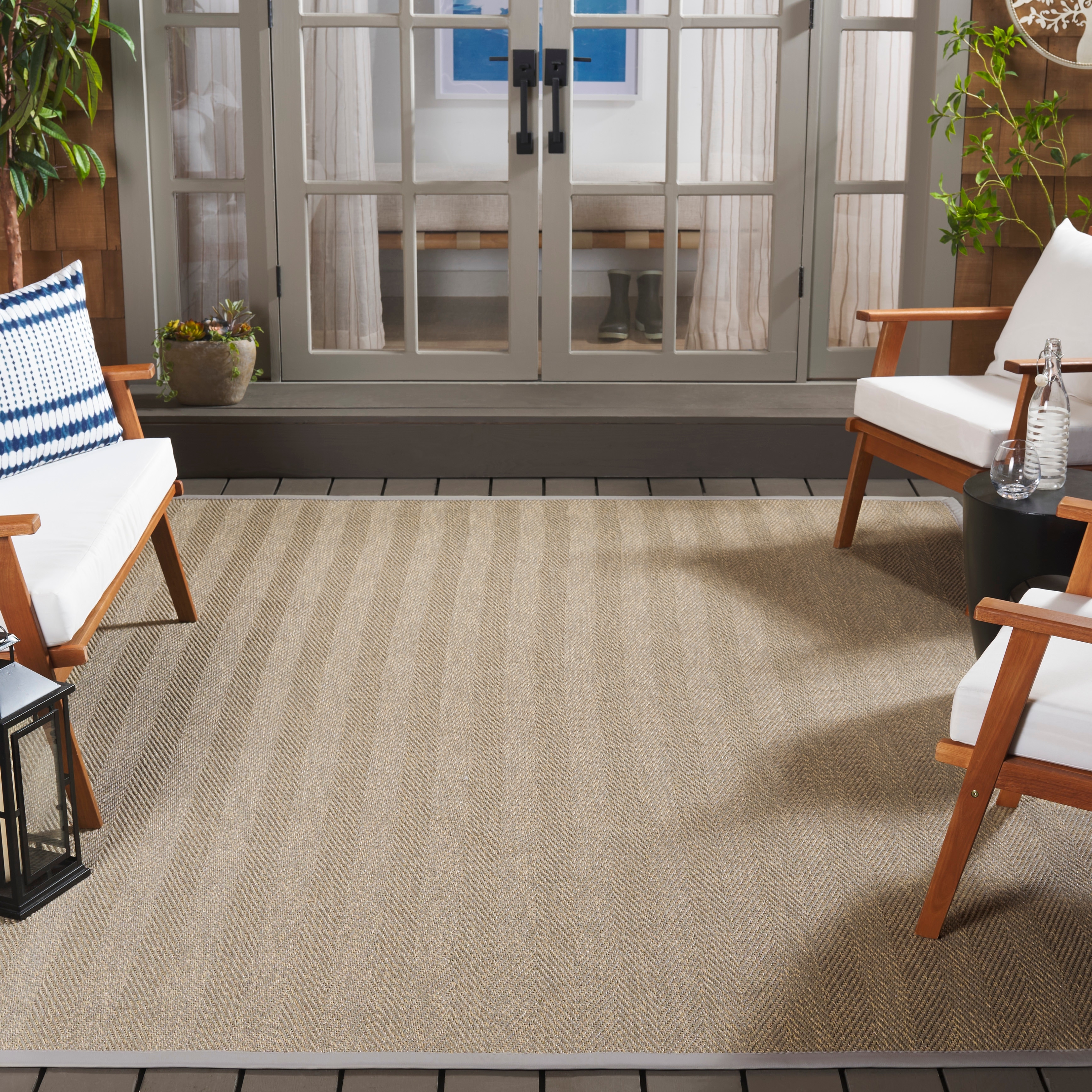 SAFAVIEH Napa Faux Sisal Ritu Washable Indoor/Outdoor Rug - Weather Resistant & Easy Cleaning