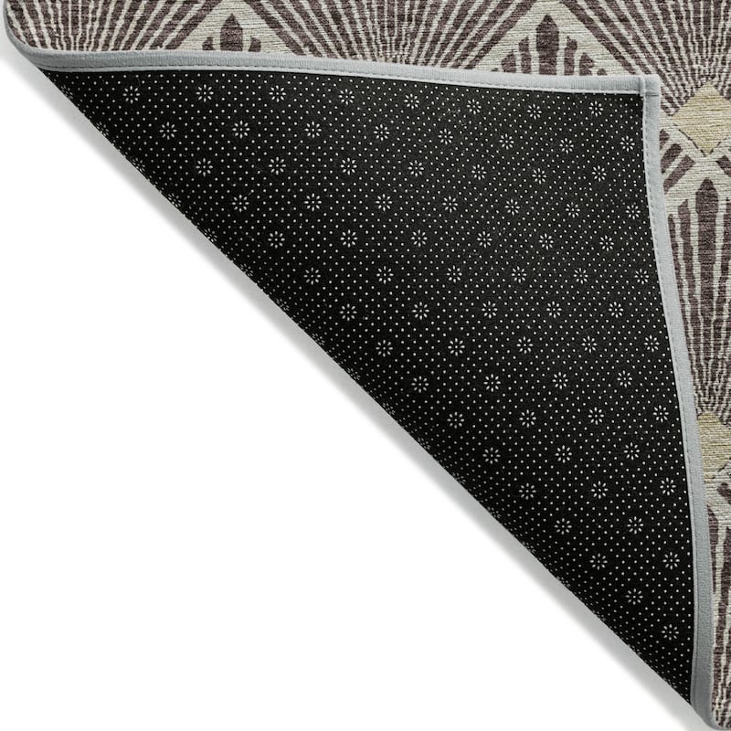 HomeRoots Geometric Transitional Rectangle Outdoor Rug