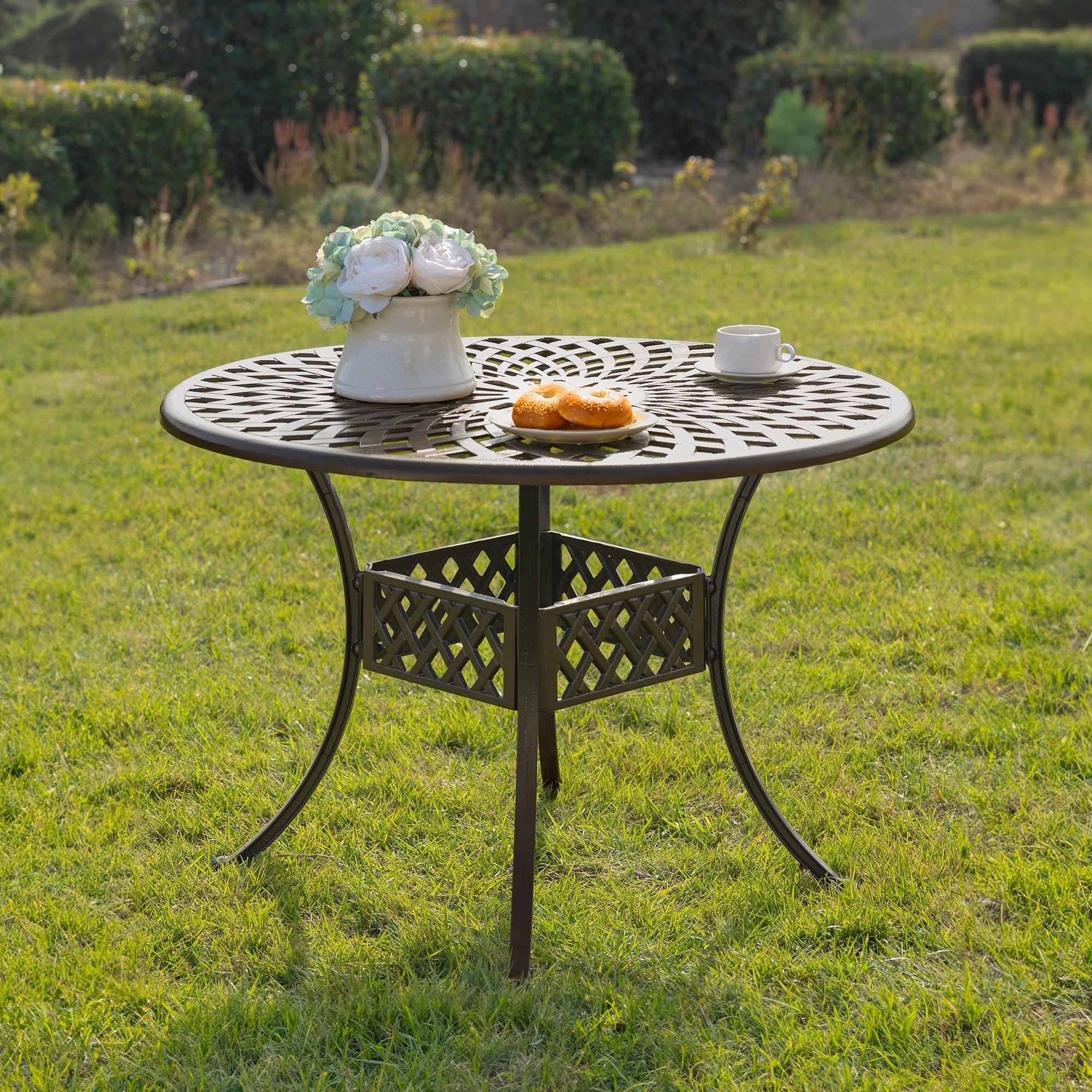Kinger Home Arden 41-inch Outdoor Patio Dining Table, Cast Aluminum