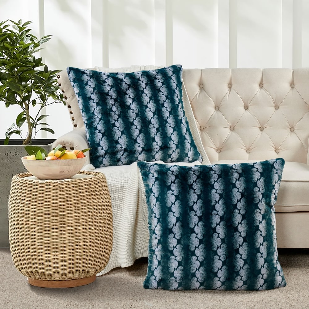 Serenta Ballys FauxFur 2 Piece Pillow Shell Set