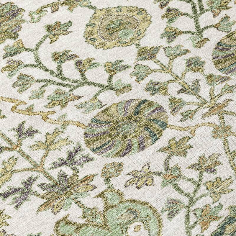 HomeRoots Floral Transitional Rectangle Outdoor Rug