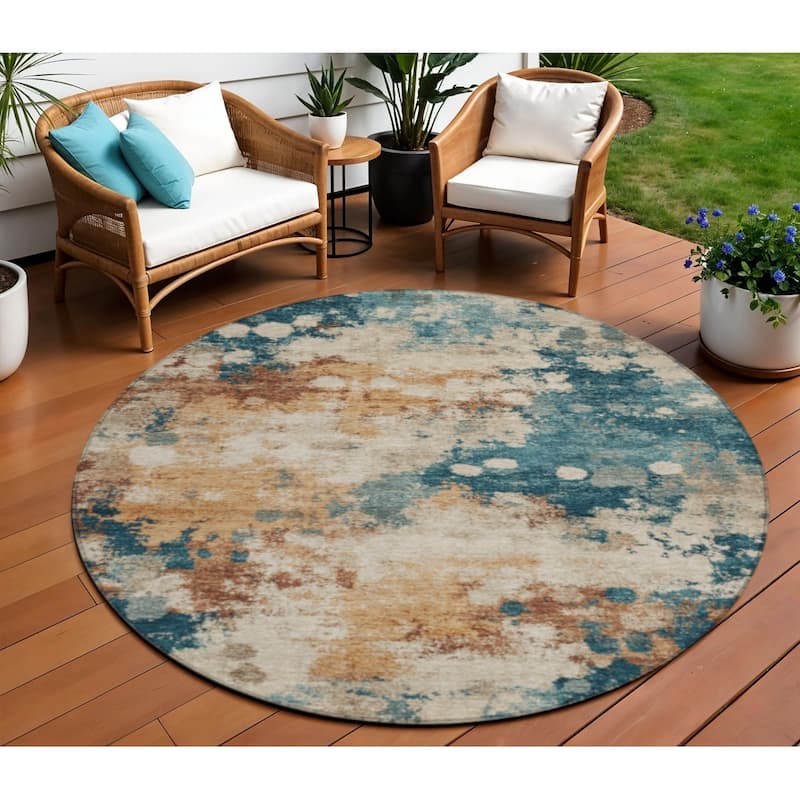HomeRoots Abstract Transitional Rectangle Outdoor Rug - 8' Round
