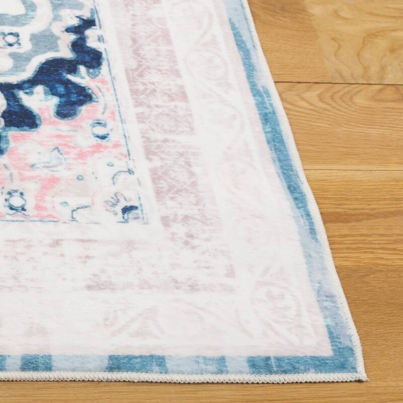SAFAVIEH Arizona Gianni Machine Washable Slip Resistant Rug