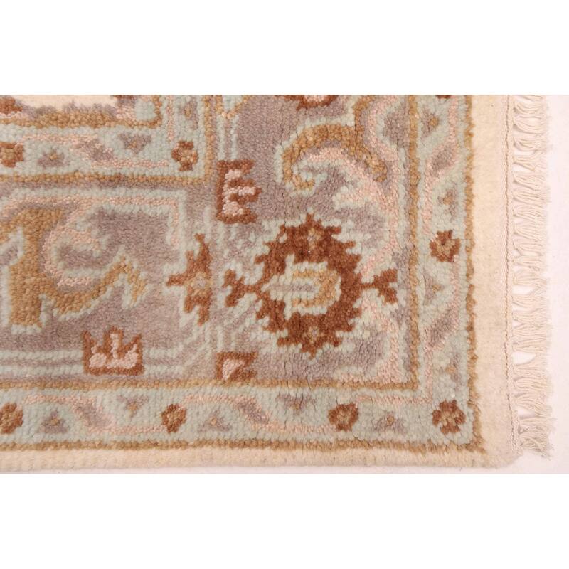 ECARPETGALLERY Hand-knotted Royal Oushak Ivory Wool Rug - 4'1 x 5'11