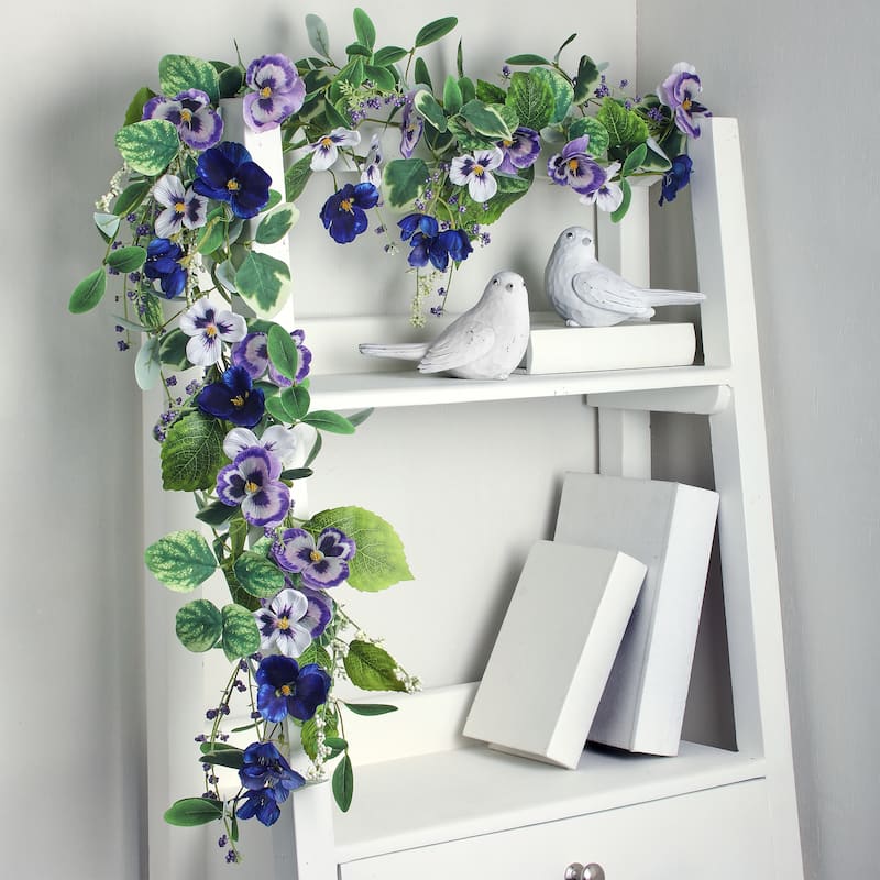 Pansy Garland 48"