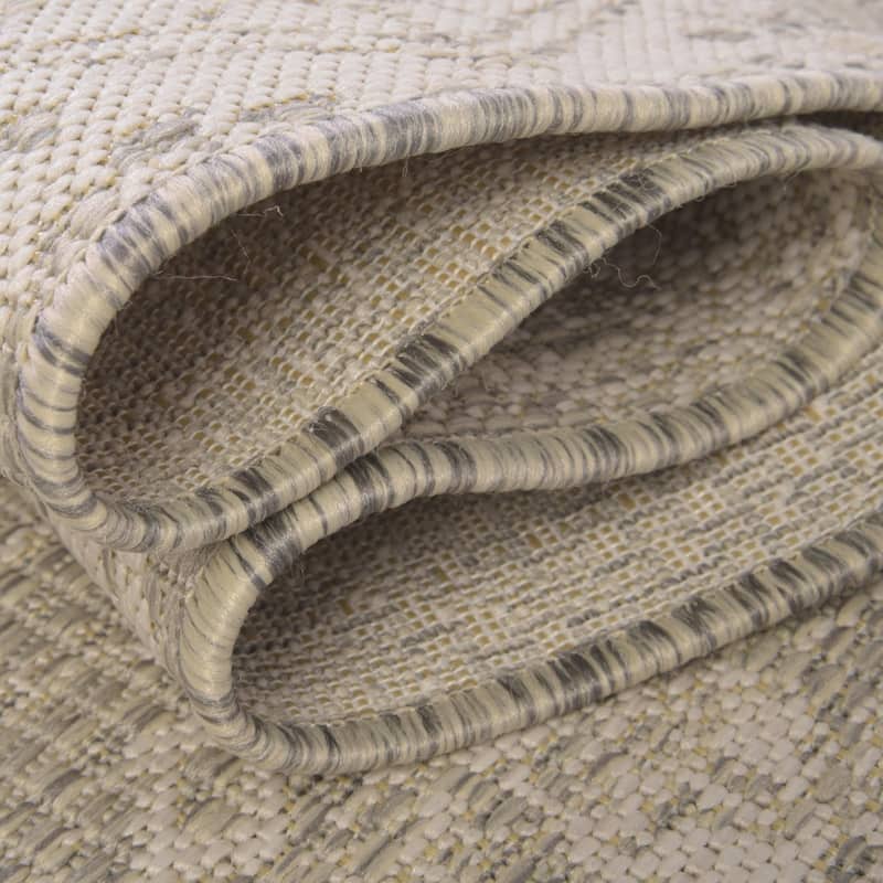 Outdoor Ogooplario Collection Area Rug