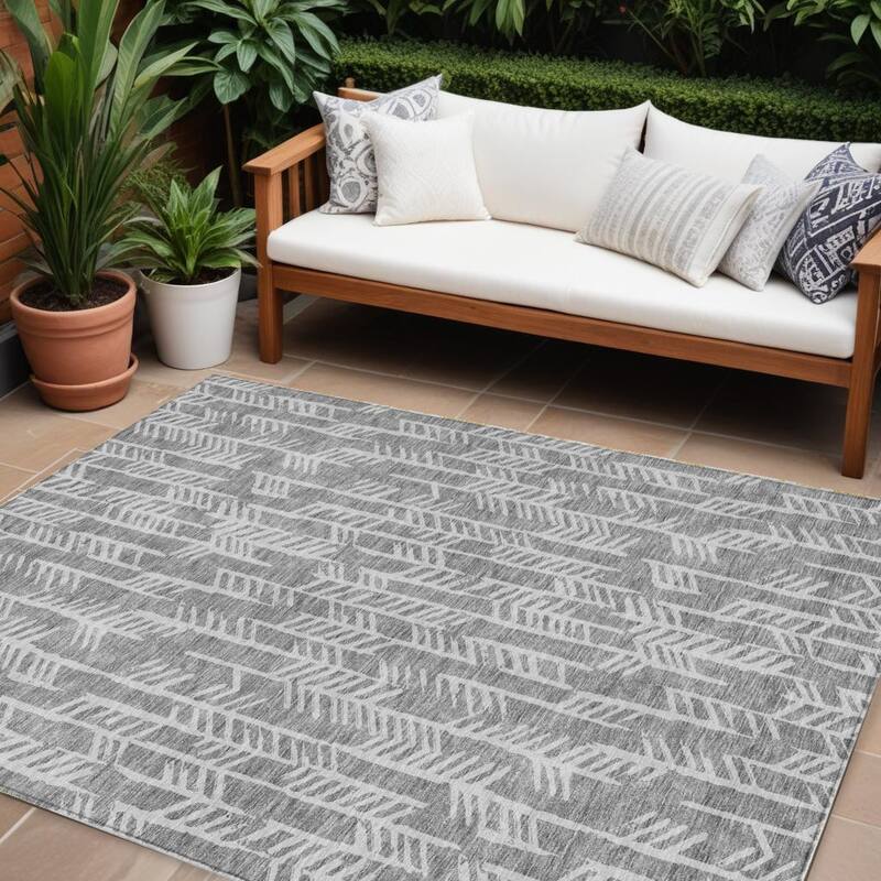 HomeRoots Tribal Transitional Rectangle Outdoor Rug - 9' X 12'