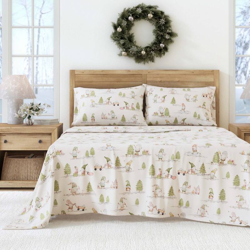 Linery & Co. Ultra-Soft Turkish Cotton Flannel Holiday Print Sheet Set - Queen - Yuletide Gnomes