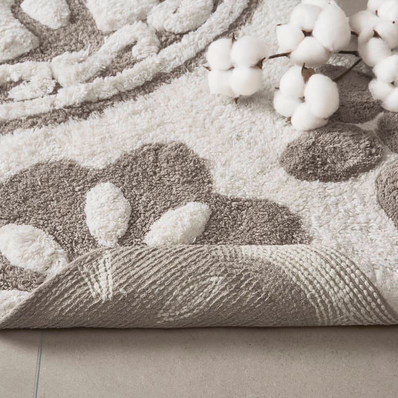 Madison Park Marrakesh Medallion Cotton Tufted Bath Rug