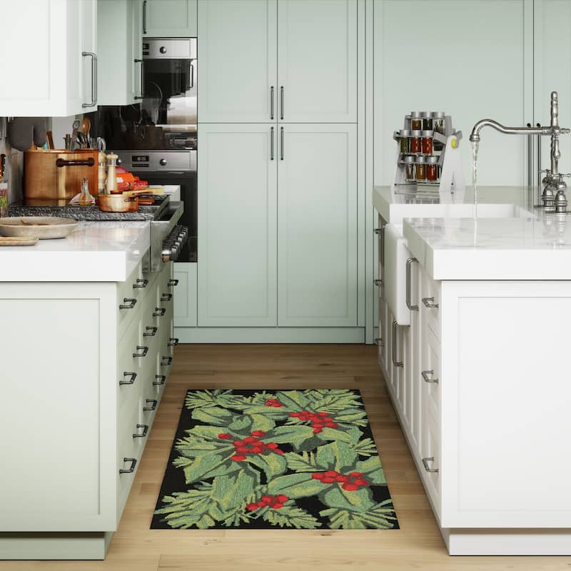 Liora Manne Frontporch Hollyberries Indoor/Outdoor Mat