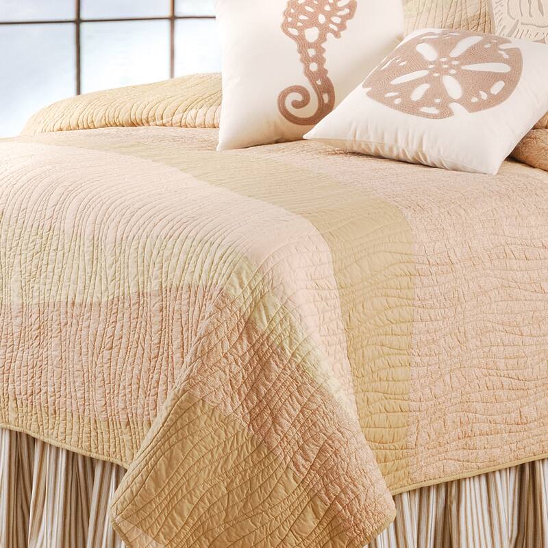 Sand Dunes Quilt
