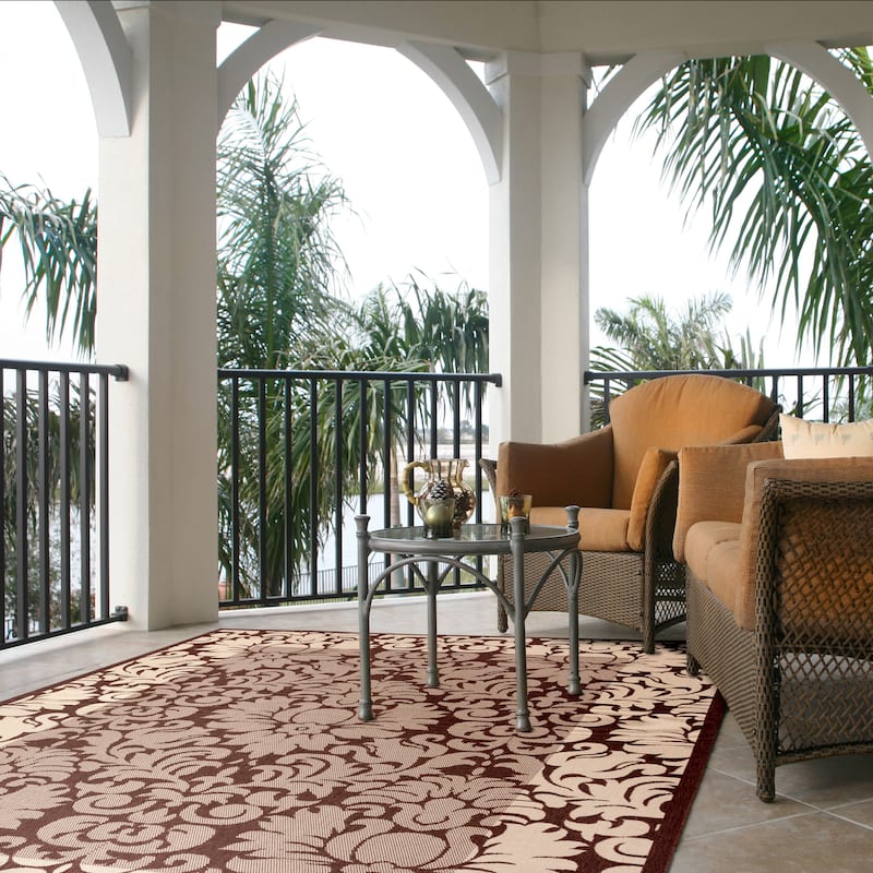 SAFAVIEH Courtyard Peggie Indoor/ Outdoor Patio Backyard Rug