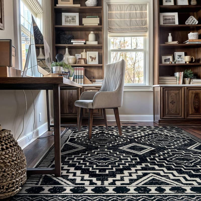 Contemporary Distressed Geometric Area Rug