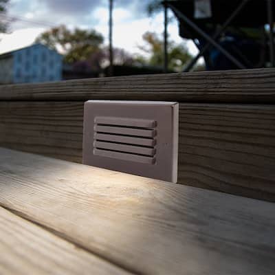 Amax Lighting 2.7W Metal with 120 Volts LED Integrated Bronze Finish