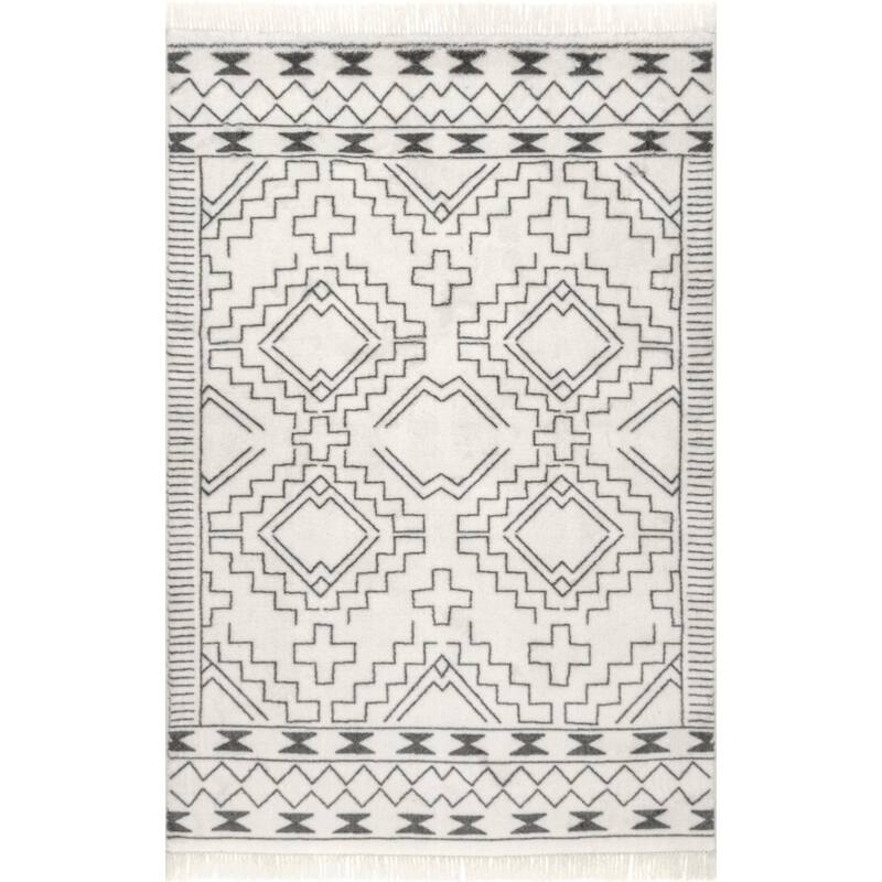 Nuloom Adele Pendant Tribal Area Rug