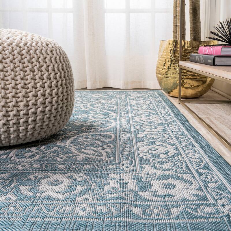 JONATHAN Y Tuscany Filigree Indoor/Outdoor Area Rug