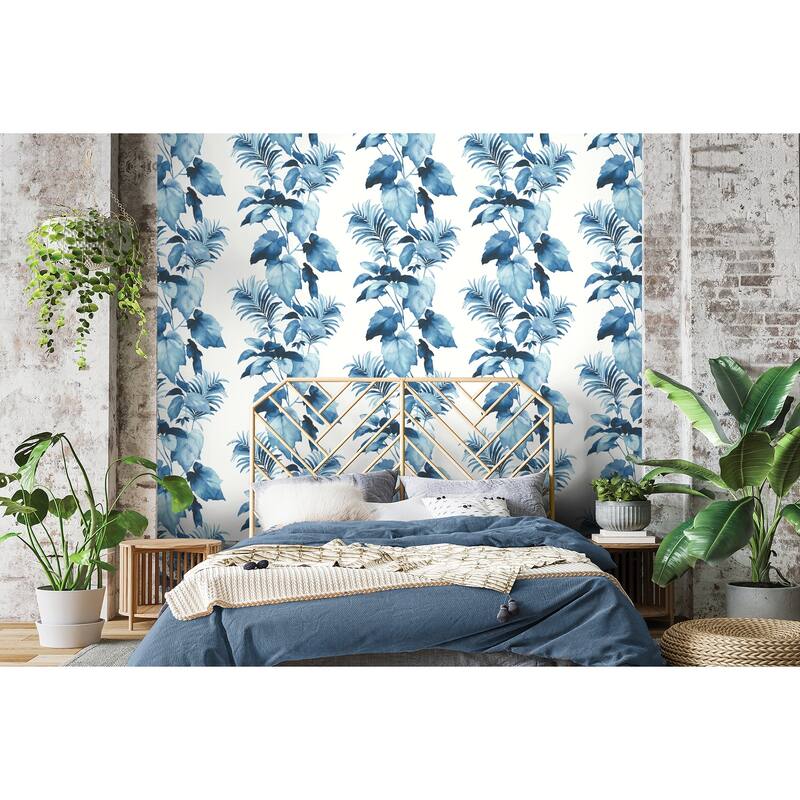 Harry & Grace Leaf Stripe Peel and Stick Wallpaper